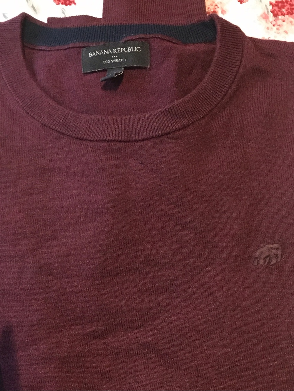 Banana Republic Men's Crewneck Sweater - Burgundy